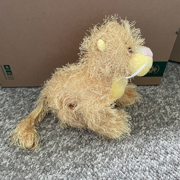 4/$25 - Webkinz Lioness - Picture 2 of 3
